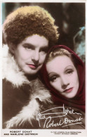 Robert Donat & Marlene Dietrich Tinted Hand Coloured Photo Postcard - Actores