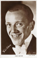 Fred Astaire Facimile Signed Real Photo Radio Pictures Postcard - Schauspieler
