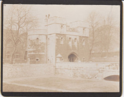 PHOTO GRANDE BRETAGNE ROYAUME UNI ENTREE DE LA TOUR DE LONDRES - Oud (voor 1900)