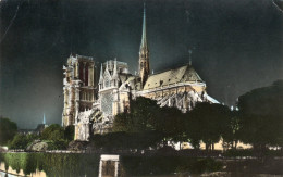 - PARIS. - La Cathédrale Notre-Dame Illuminée . Abside Et Flèche. - - Notre Dame Von Paris