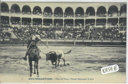 SAN SEBASTIAN- PLAZA DE TOROS- PICADOR ESPERANDO AL TORO - Guipúzcoa (San Sebastián)