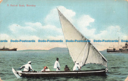 R679823 Bombay. A Native Boat. Postcard - World