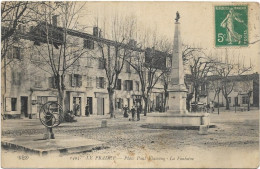 D 83.LE PRADET. PLACE PAUL FLAMENG   LA FONTAINE. CARTE ECRITE - Le Pradet