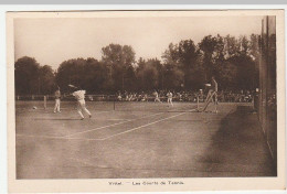 Vichy / Allier, Cours De Tennis, Joueurs En Action - Vichy