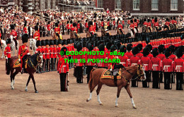 R459623 3L39. H. M. Queen Elizabeth At The Trooping The Colour Ceremony. London. - Autres & Non Classés