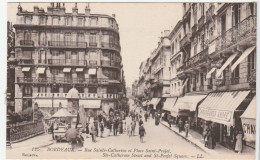 Bordeaux/ Gironde, Rue Sainte Catherine, Magasins, Animée - Bordeaux