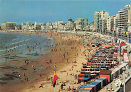 FRANCE - Les Sables D'Olonne - Vue Sur La Plage - The Beach - Animé - Carte Postale Ancienne - Sables D'Olonne