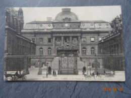 LE PALAIS DE JUSTICE - Andere Monumenten, Gebouwen