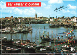 FRANCE - Sur La Côte De Lumière - Les Sables D'Olonne - Préparatifs Pour La Fête De La Mer - Carte Postale Ancienne - Sables D'Olonne