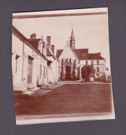 Photo Originale Amateur Ste Sainte Catherine De Fierbois Place Eglise Cafe Du Centre Monument Aux Morts 51958 - Places