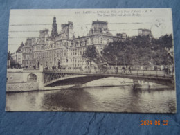 L'HOTEL DE VILLE ET LE PONT D'ARCOLE - Sonstige Sehenswürdigkeiten