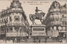 ORLEANS  LA PLACE DU MARTROI STATUE DE JEANNE D ARC - Orleans