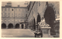 Gotha Im Schlosshof Ngl #156.276 - Sonstige & Ohne Zuordnung