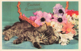 ANIMAUX - S29274 - Chaton Allongé à Côté D'un Panier Avec Des Fleurs - Heureux Anniversaire - Illustrateur Série 4125 - Katten