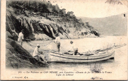 83 Les Pêcheurs Au CAP Nègre, Près Cavalière - Chemin De Fer Du Sud De La France - Andere & Zonder Classificatie