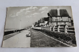 Cabourg - Promenade Des Anglais - Cabourg