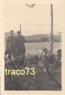 REGIO ESERCITO - MILITARI _ (  Artiglieri )   /  Militari A Bivacco  - Anno 1941 _ Foto Formato  8,5 X 11 Cm - Guerre, Militaire
