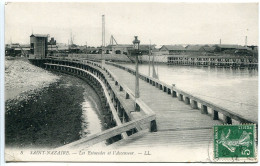 CPA Voyagé 1912 * SAINT NAZAIRE Les Estacades Et L'Ascenseur * LL Editeur - Saint Nazaire