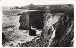 QUIBERON ( 56 ) - Port-Blanc - Roche Percée Et Pointe De L'Observatoire - Quiberon