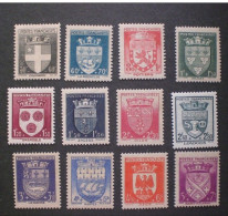 STAMPS FRANCIA 1942 Armoiries - Surtaxe Au Profit Du "Secours National" MNH - Unused Stamps