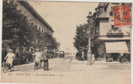 Calvados : DEAUVILLE : Rue  Gonfaut  Biron - Deauville