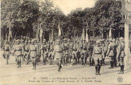 CPA - PARIS - FETES 14 JUILLET 1919 - ENTREE DES TROUPES DU 1er CORPS AVE. GRANDE ARMEE (RARE CLICHE) - Régiments