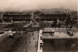 PARIS - Vue Générale De La Place De La Concorde Et La Butte Montmartre - Mehransichten, Panoramakarten