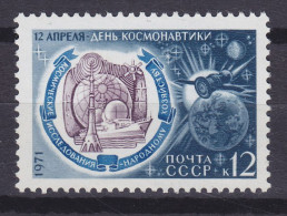 Soviet Union CCCP 1971 Mi. 3868, 12 K Tag Der Kosmonauten Weltraumforschung Nachrichtensystem Orbita, MNH** - Ungebraucht