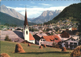 71708793 Seefeld Tirol Ortsansicht Mit Kirche Alpenpanorama Karwendelgebirge See - Autres & Non Classés