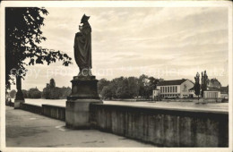 71700145 Konstanz Bodensee Partie Am Rheinsteg Statue Hallenbad Konstanz - Konstanz