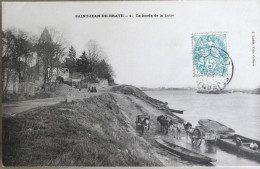 C. P. A. : 45 : SAINT JEAN DE BRAYE : Les Bords De La Loire, Chargement De Bateaux,  Timbre En 1904 - Autres & Non Classés