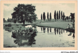 AKJP1-0040-03 - VICHY - L'étang Du Golf - Vichy