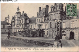 AKJP9-0857-77 - PALAIS DE FONTAINEBLEAU - L'escalier Du Fer A Cheval - Fontainebleau