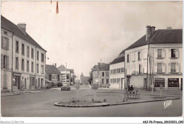 AKJP6-0570-61 - ARGENTAN - Place Du Général Leclerc - Argentan