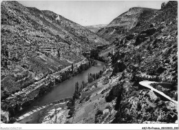 AKJP6-0539-48 - MOLENE - Porte Des Gorge Du Tarn - Autres & Non Classés