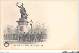 AKJP5-0509-47 - AGEN - Statue De La Republique - Agen