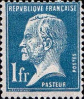 France Poste N* Yv: 179 Mi:195 Louis Pasteur (défaut Gomme) - Unused Stamps