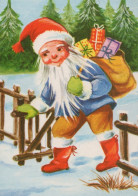 SANTA CLAUS CHRISTMAS Holidays Vintage Postcard CPSM #PAK463.GB - Santa Claus