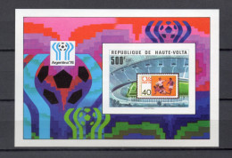 HAUTE VOLTA  BLOC   N° 9  NON DENTELE   NEUF SANS CHARNIERE  COTE ? €    FOOTBALL SPORT - Haute-Volta (1958-1984)