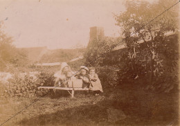 1894 Photo L'île De Bréhat Roch Ar Sparch ? Les Enfants Dans Le Jardin Côtes D'armor Bretagne - Europa