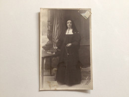 Carte Postale Ancienne Photographie D’une Religieuse - Ciney