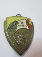 Maghreb /Maroc -Algérie -Tunisie /Militaria /Régiment Saharien ? /Croissant De Lune Et Etoile/Vers 1950-1960   POC789 - Porte-clefs