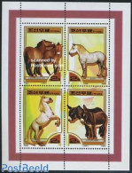 Korea, North 2000 Horses 4v M/s, Mint NH, Nature - Horses - Korea (Nord-)