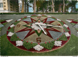 CPSM Versailles-Hôtel De Ville-Horloge Florale             L2761 - Versailles