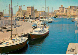 CPSM Marseille                L2754 - Old Port, Saint Victor, Le Panier