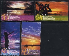 Vanuatu 2005 Sunsets Over Vanuatu 4v, Mint NH, History - Transport - Various - Ships And Boats - Tourism - Bateaux