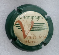 Capsule De Champagne Vallée De La Marne	Contour Vert - Sonstige & Ohne Zuordnung