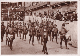 SIENA PALIO PARTICOLARE DEL CORTEO GLI ARMIGERI - Siena