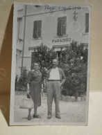 Italia Fotocartolina Persone Albergo O Pensione Paradiso, FIUGGI 1950. - Europe