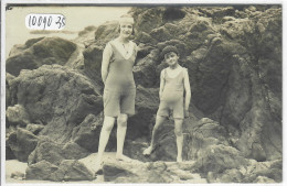 SAINT-MALO - CARTE-PHOTO- YVETTE ET SON PETIT COUSIN- LE 12 SEPTEMBRE 1922 - Saint Malo